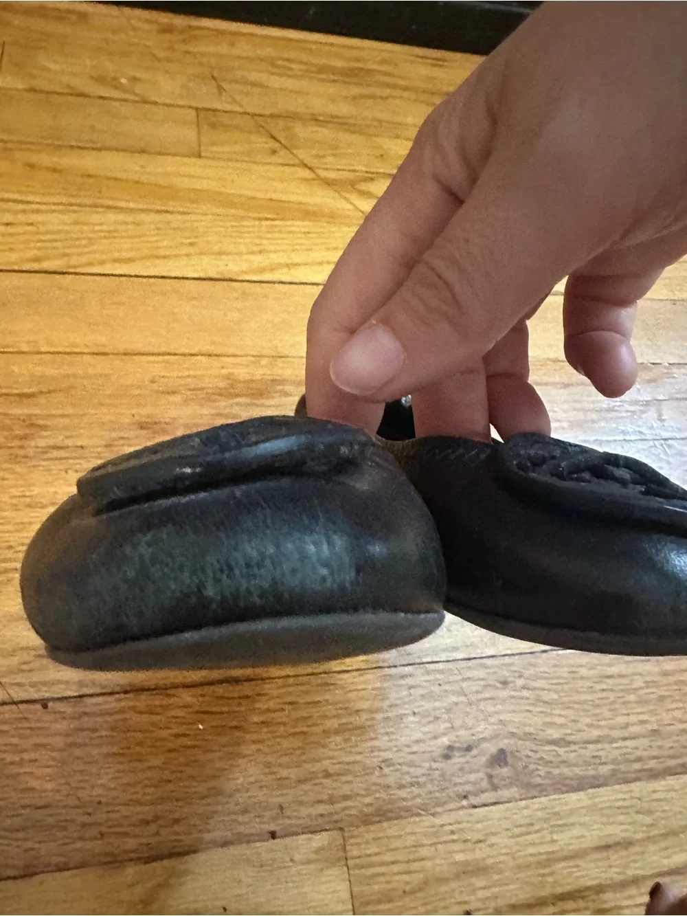 Tory Burch Black Leather Logo Ballet Flats